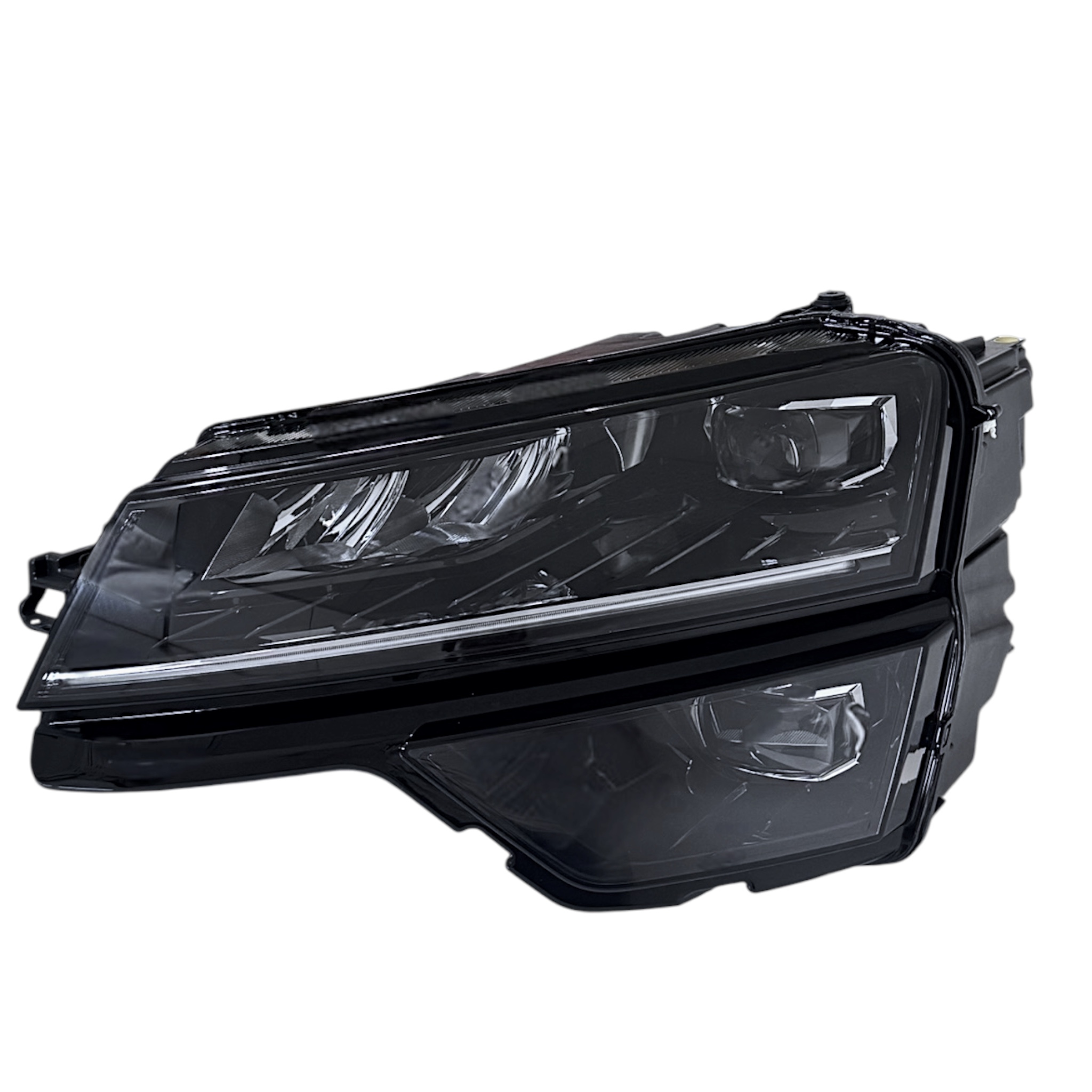 VOLKSWAGEN FAR KAROQ 18-22 SOL (MERCEKLİ)/(BEYİNLER ÜSTÜNDE) MATSUBA-T